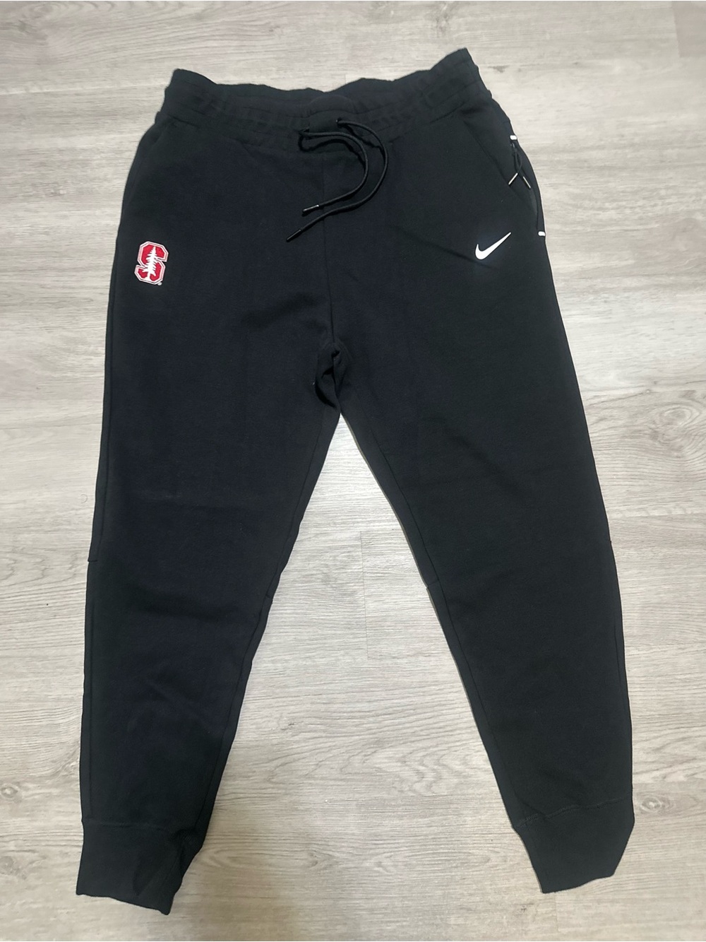 **NEW** Nike Women’s Stanford Jogger Sweatpants sz Large (half price)